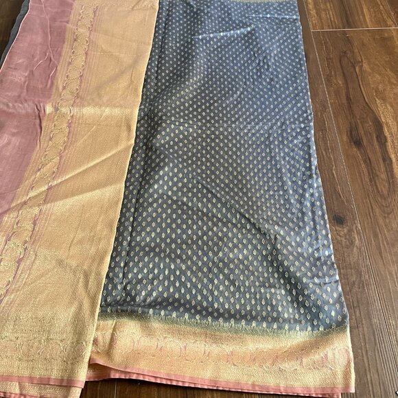 Grey Pink Banarasi Silk Blend Saree Buti Design Gold Pallu Festive - Picture 8 of 13